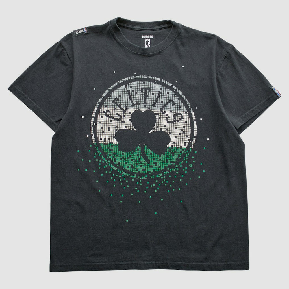 Boston Celtics UNK 2010s T-Shirt Black Vintage