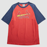 St. Louis Cardinals Nike 2000s T-Shirt - Red - M by Fanatics Real Vintage T-shirts