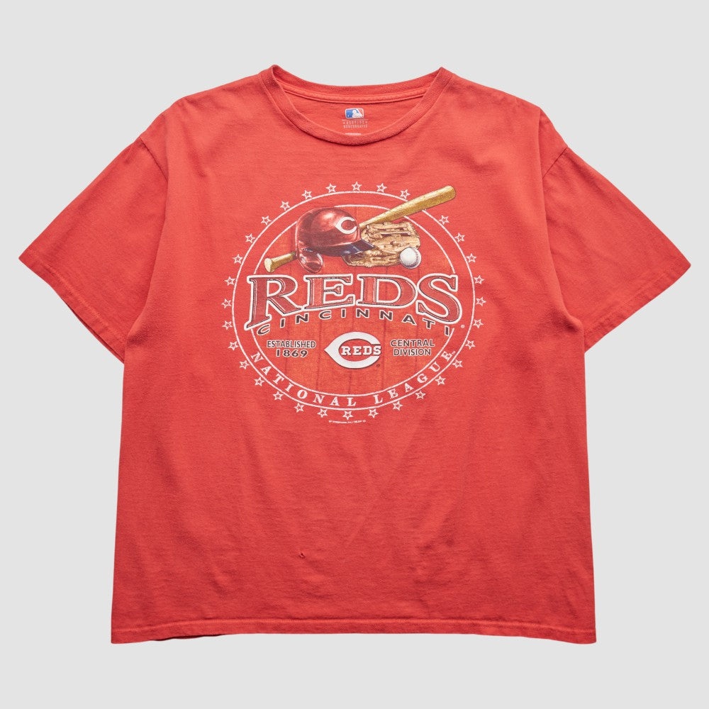 Cincinnati Reds Genuine Merchandise 2010 T-Shirt - Red - M by Fanatics Real Vintage T-shirts