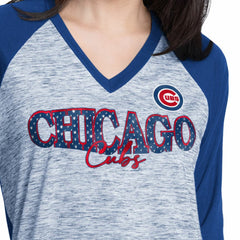 Chicago Cubs G-III 4Her by Carl Banks Women's Speed Training 3/4-Sleeve Rhinestone V-Neck T-Shirt - Royal/Heather Gray T-shirts