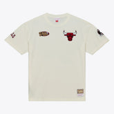 Chicago Bulls Hardwood Classics Chainstitch Premium T-Shirt Cream