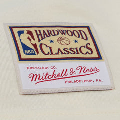 Chicago Bulls Hardwood Classics Chainstitch Premium T-Shirt Cream