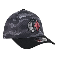 NHL Chicago Blackhawks New Era Zero Dark 39THIRTY Flex Hat - Black