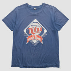Minnesota Twins Trench 1987 T-shirt - Blue - S by Fanatics Real Vintage T-shirts