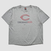 Cincinnati Reds Nike 2000s T-shirt - Heather Gray - S by Fanatics Real Vintage T-shirts
