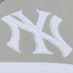 New York Yankees Mitchell & Ness Cooperstown Collection Thunderstorm Head Coach Hoodie - Gray Hoodies