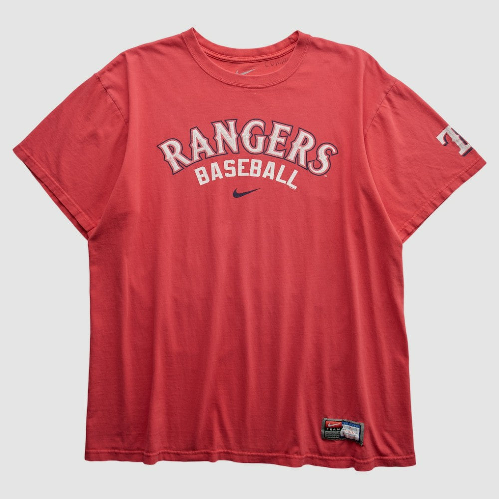 Texas Rangers Nike 2000s T-shirt - Red - L by Fanatics Real Vintage T-shirts