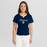 Detroit Tigers WEAR by Erin Andrews Women's Notch Neck Cropped T-Shirt - Navy T-shirts