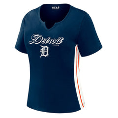 Detroit Tigers WEAR by Erin Andrews Women's Notch Neck Cropped T-Shirt - Navy T-shirts