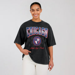Chicago Cubs WEAR by Erin Andrews Women's Oversized Boyfriend T-Shirt - Black T-shirts