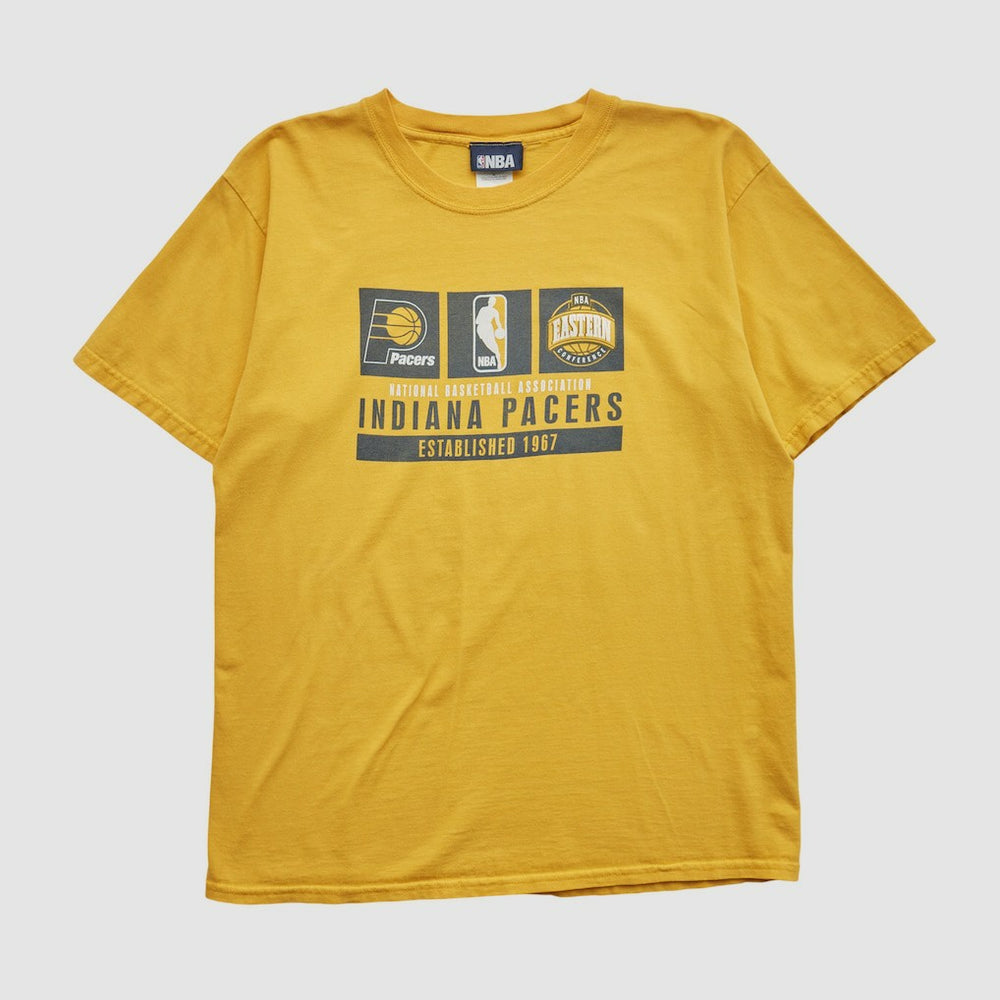 Indiana Pacers NBA 2000s T-shirt Yellow Vintage