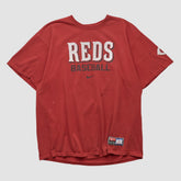 Cincinnati Reds Nike 2000s T-shirt - Red - S by Fanatics Real Vintage T-shirts