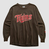 Minnesota Twins Lee Sport 2004 Long Sleeve T-shirt - Brown - M by Fanatics Real Vintage T-shirts