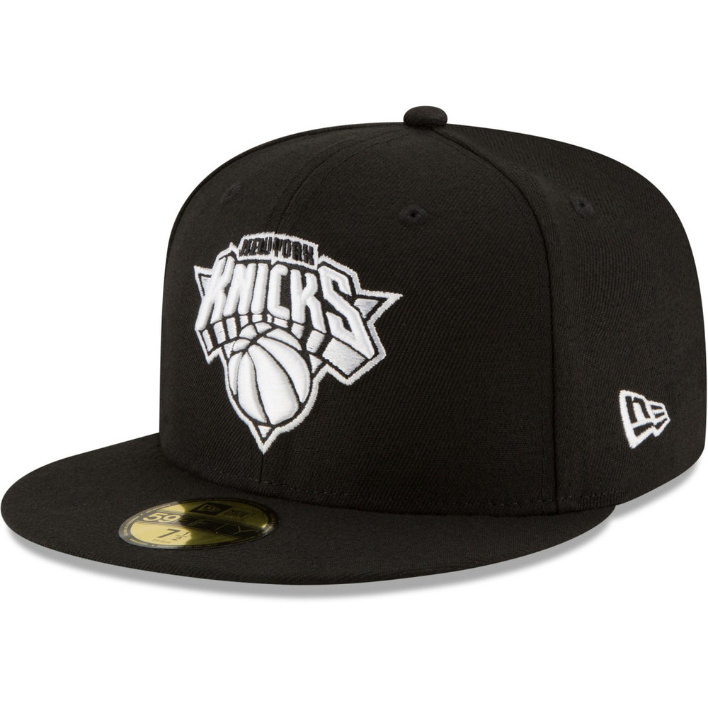 New York Knicks Black & White Logo 59FIFTY Fitted Hat Black