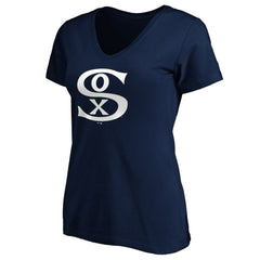 Chicago White Sox Women's Cooperstown Collection Huntington Logo V-Neck T-Shirt - Navy T-shirts