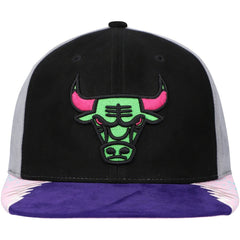Chicago Bulls Day 5 Snapback Hat Black/Pink