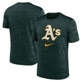 Athletics Nike Logo Velocity Performance T-Shirt - Green T-shirts