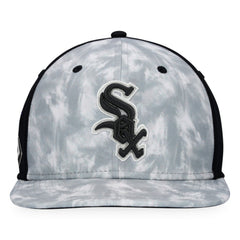 Chicago White Sox Majestic Smoke Dye Snapback Hat - Gray Hats