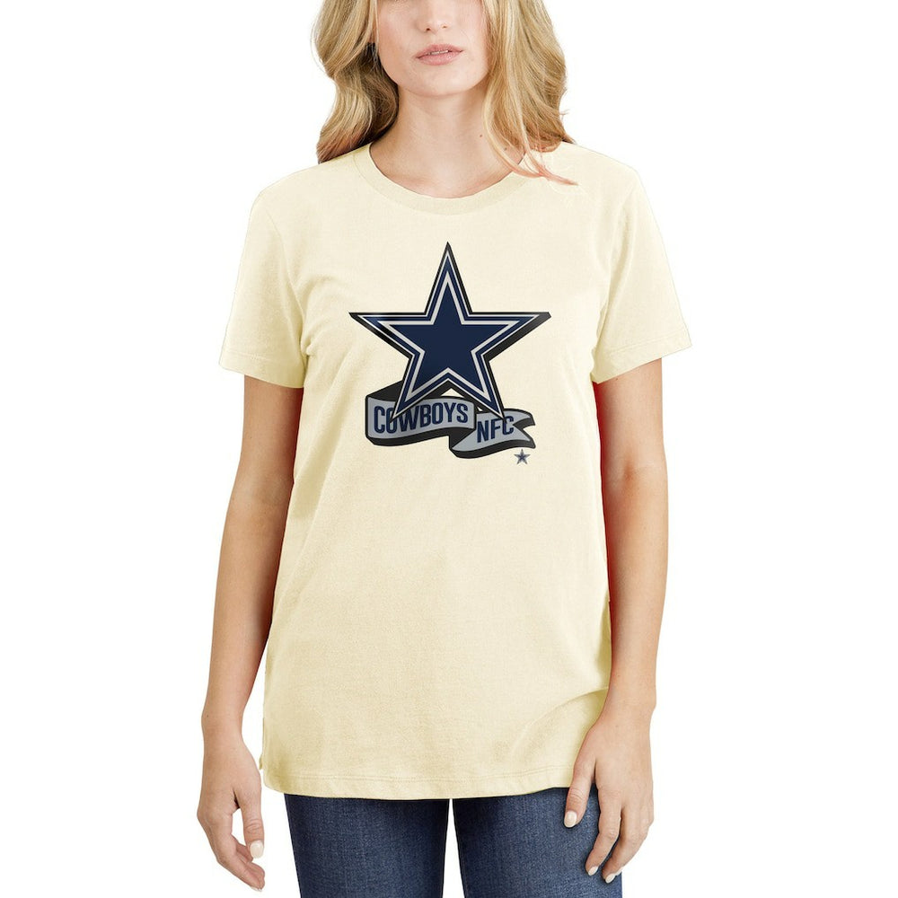 Dallas Cowboys New Era Women's Chrome Sideline T-Shirt Cream