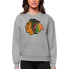 NHL Chicago Blackhawks Antigua Women's Team Logo Victory Crewneck Pullover Sweatshirt - Heather Gray
