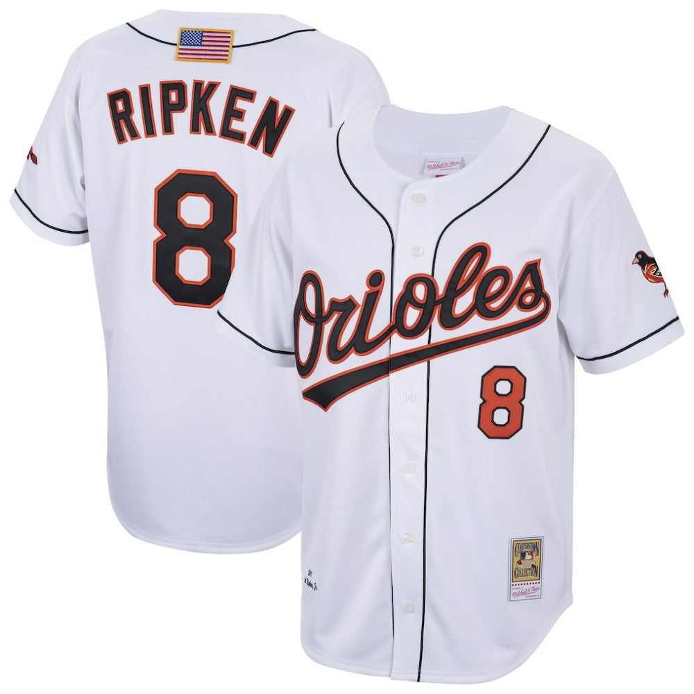 MLB Cal Ripken Jr. Baltimore Orioles Cooperstown Collection 2001 Authentic Player Jersey - White