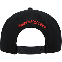 Chicago Bulls Side Core 2.0 Snapback Hat Black
