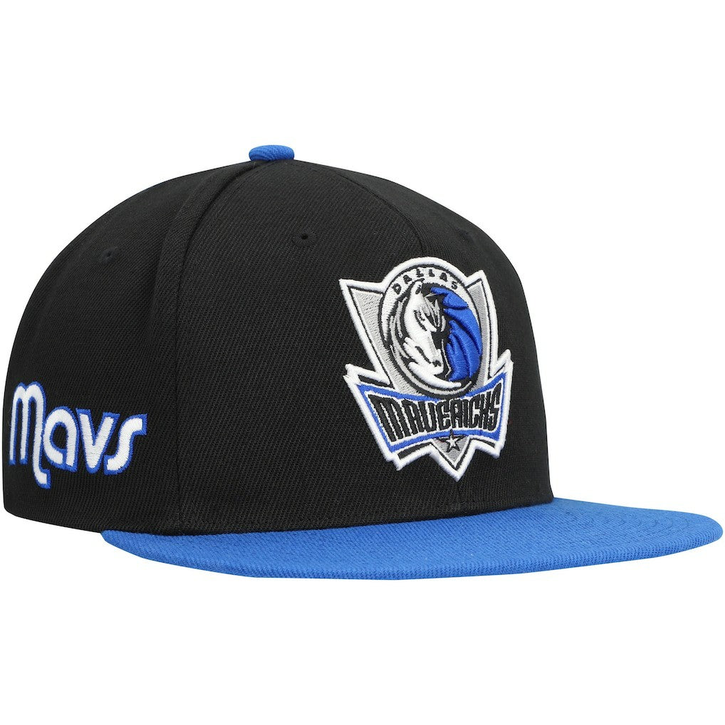Dallas Mavericks Side Core 2.0 Snapback Hat Black/Royal