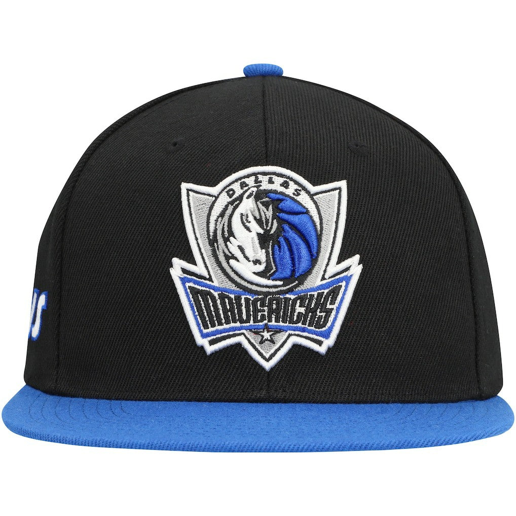 Dallas Mavericks Side Core 2.0 Snapback Hat Black/Royal