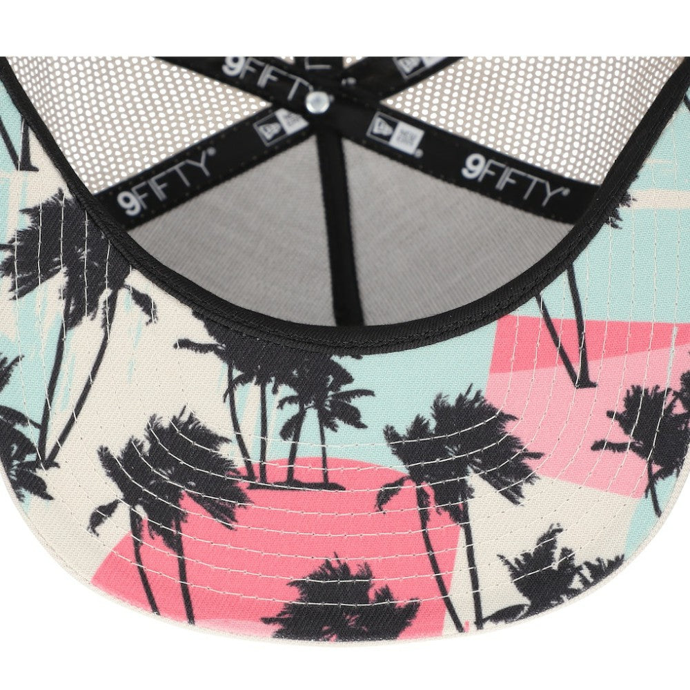 New York Yankees New Era Retro Beachin' Patch A-Frame Trucker 9FIFTY Snapback Hat - Natural Hats