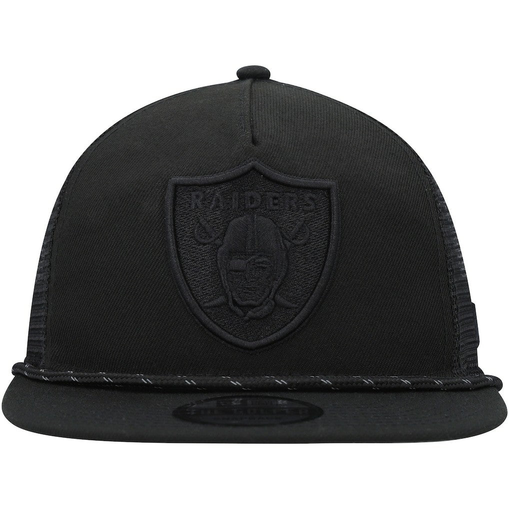 Las Vegas Raiders New Era Illumination Golfer Snapback Trucker Hat Black