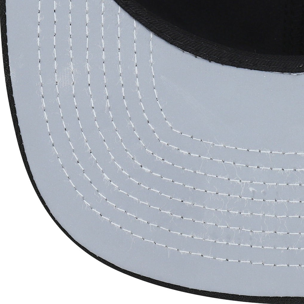 Las Vegas Raiders New Era Illumination Golfer Snapback Trucker Hat Black