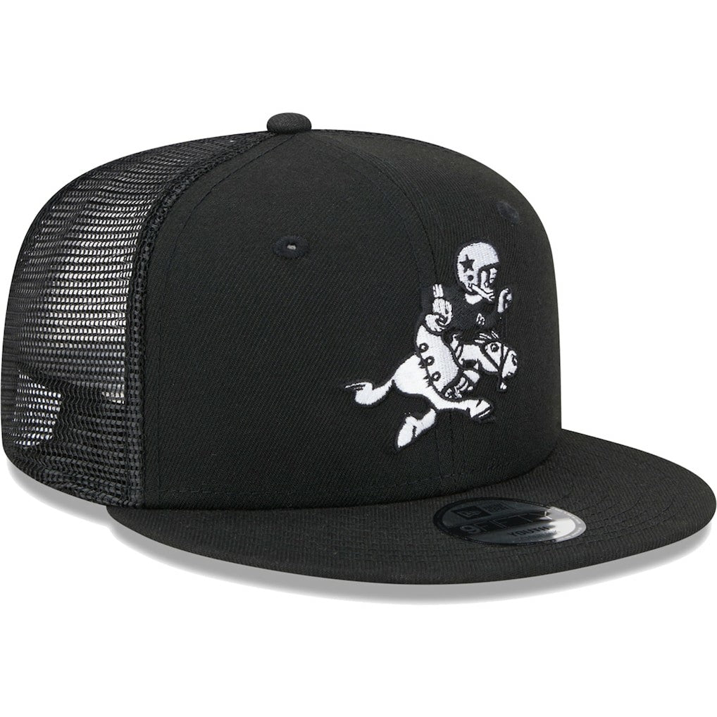 Dallas Cowboys New Era Youth Retro Joe Main B-Dub 9FIFTY Trucker Adjustable Hat Black