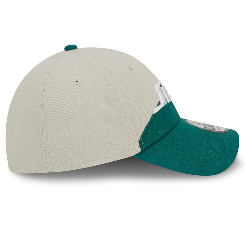 New York Jets New Era 2023 Sideline Historic 39THIRTY Flex Hat Cream/Kelly Green