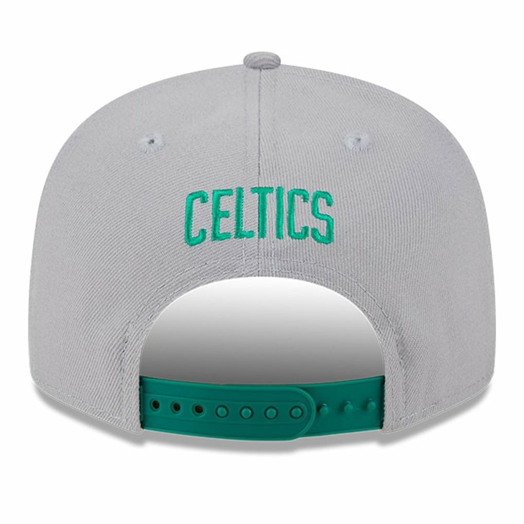 Boston Celtics Chenille Band 9FIFTY Snapback Hat Gray