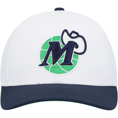 Dallas Mavericks Hardwood Classics Core 2-Tone 2.0 Pro Snapback Hat White/Navy