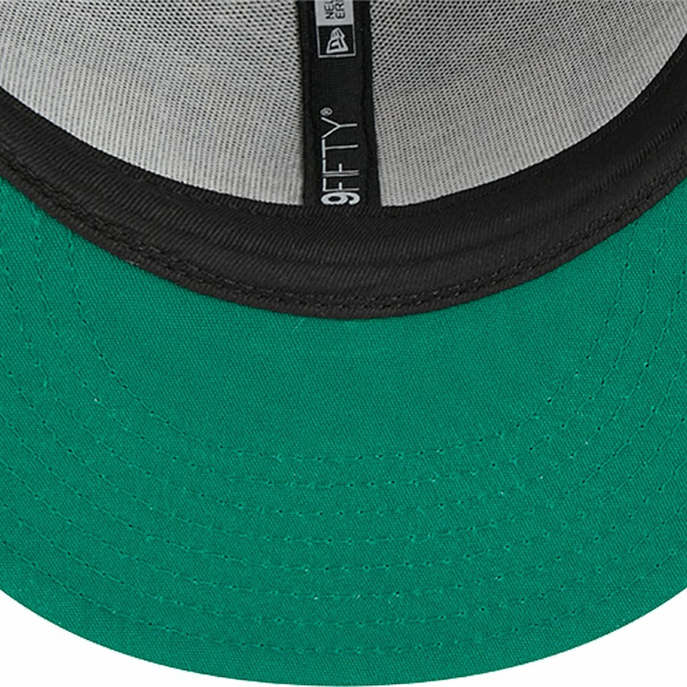 Chicago Bulls Post-Up Pin Mesh 9FIFTY Snapback Hat Black