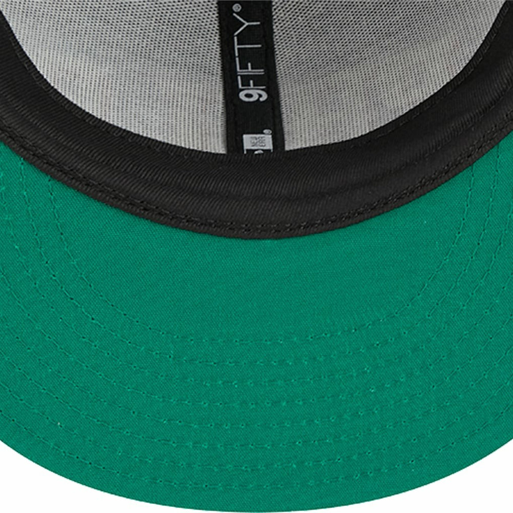 Philadelphia 76ers Post-Up Pin Mesh 9FIFTY Snapback Hat Black