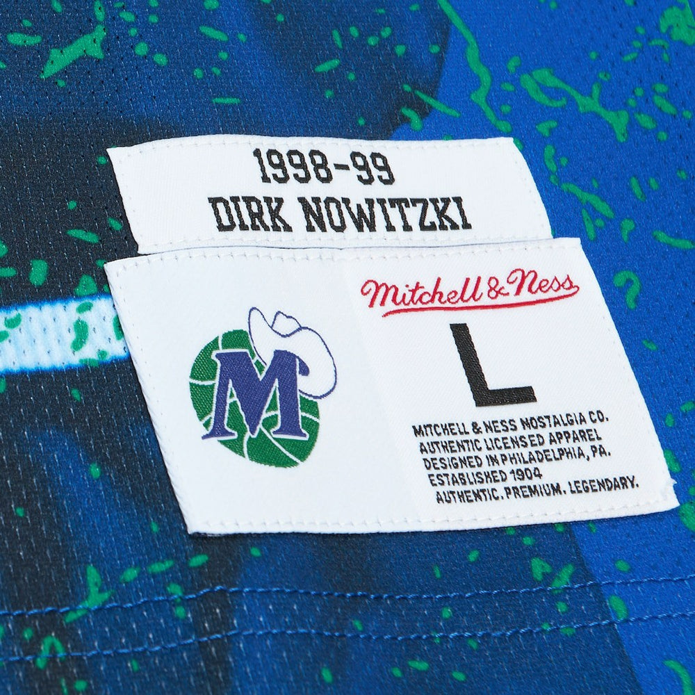 Dirk Nowitzki Dallas Mavericks Hardwood Classics Player Burst Tank Top Blue