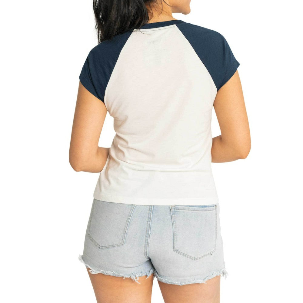 Atlanta Braves Lusso Women's Nikki Raglan T-Shirt - White T-shirts