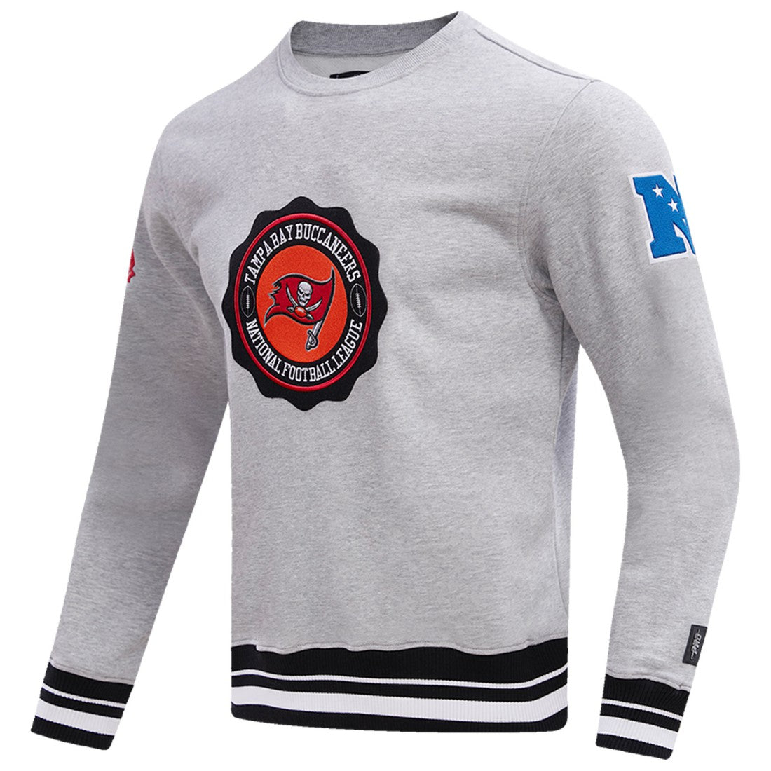 Tampa Bay Buccaneers Pro Standard Crest Emblem Pullover Sweatshirt Heather Gray