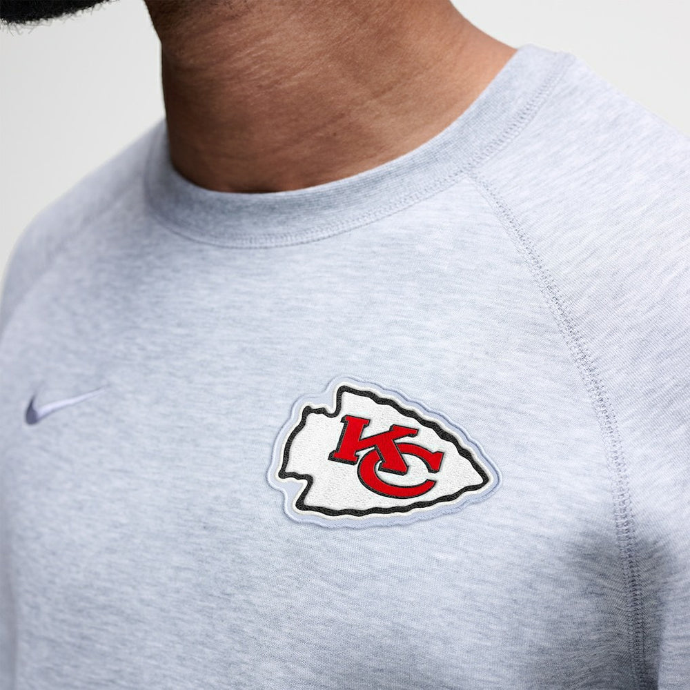 Kansas City Chiefs Tech Fleece Raglan Sweatshirt Heather Gray
