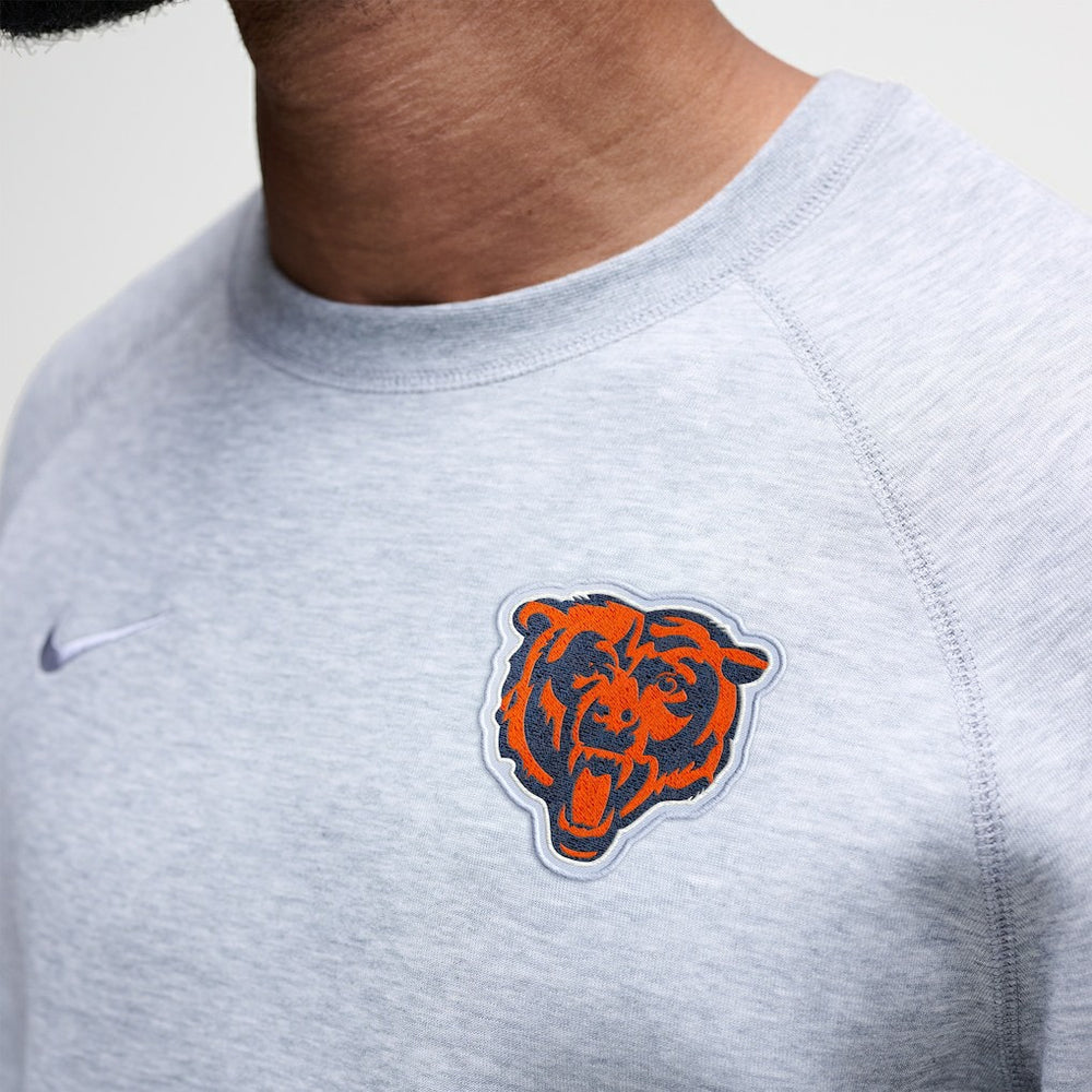 Chicago Bears Tech Fleece Raglan Sweatshirt Heather Gray