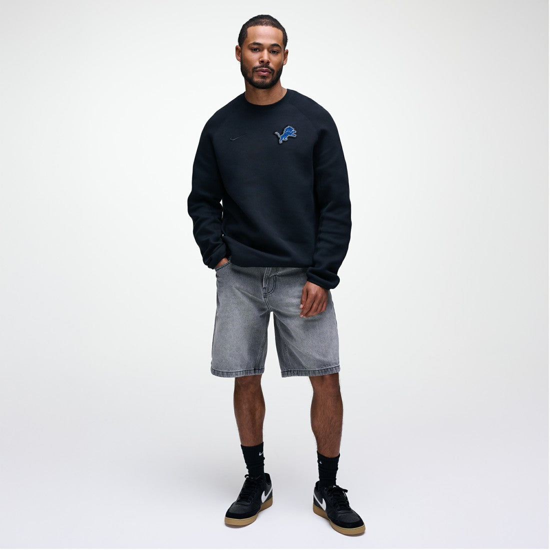 Detroit Lions Tech Fleece Raglan Sweatshirt Black