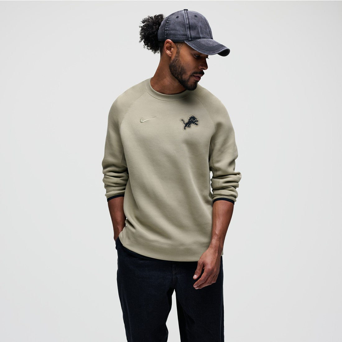 Detroit Lions Tech Fleece Raglan Sweatshirt Olive