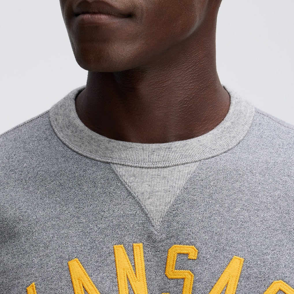 Kansas City Chiefs IconicFleece Pocket Sweatshirt Athletic Heather Gray