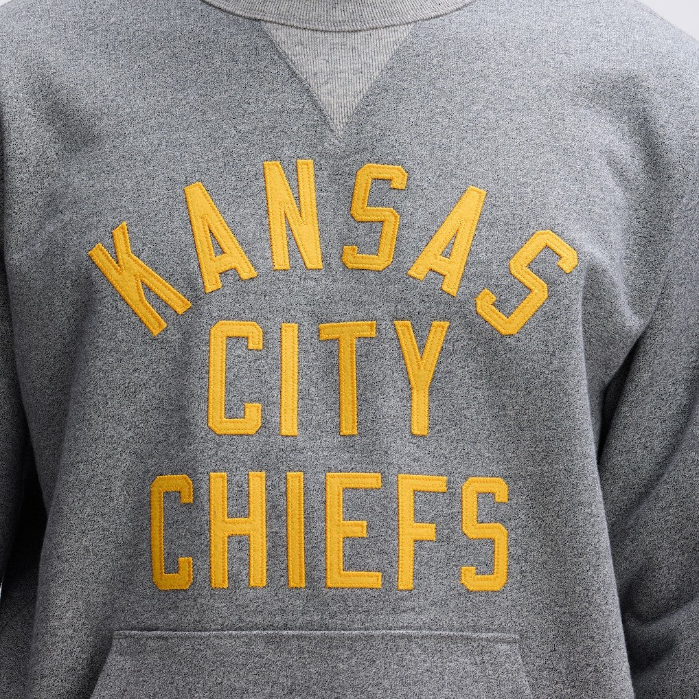 Kansas City Chiefs IconicFleece Pocket Sweatshirt Athletic Heather Gray