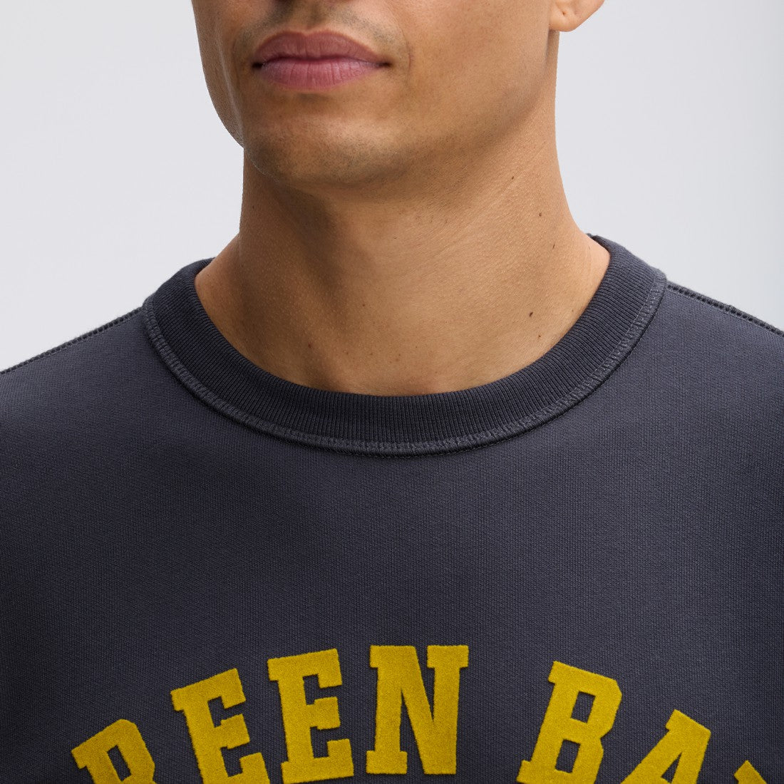 Green Bay Packers IconicFleece Short Sleeve Sweatshirt Black