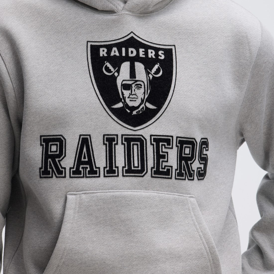 Las Vegas Raiders IconicFleece Flocked Hoodie Heather Gray