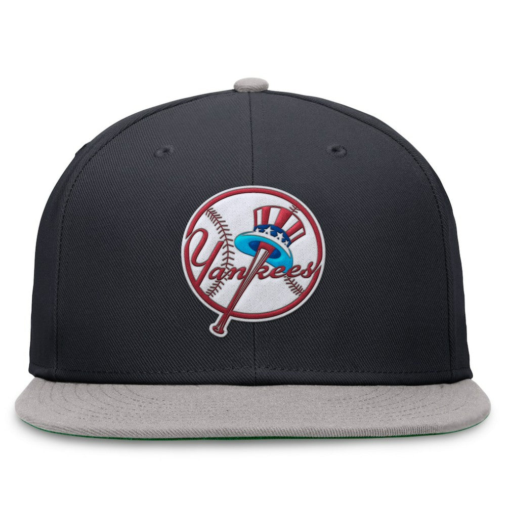 New York Yankees Nike Rewind Cooperstown True Performance Fitted Hat - Navy/Gray Hats
