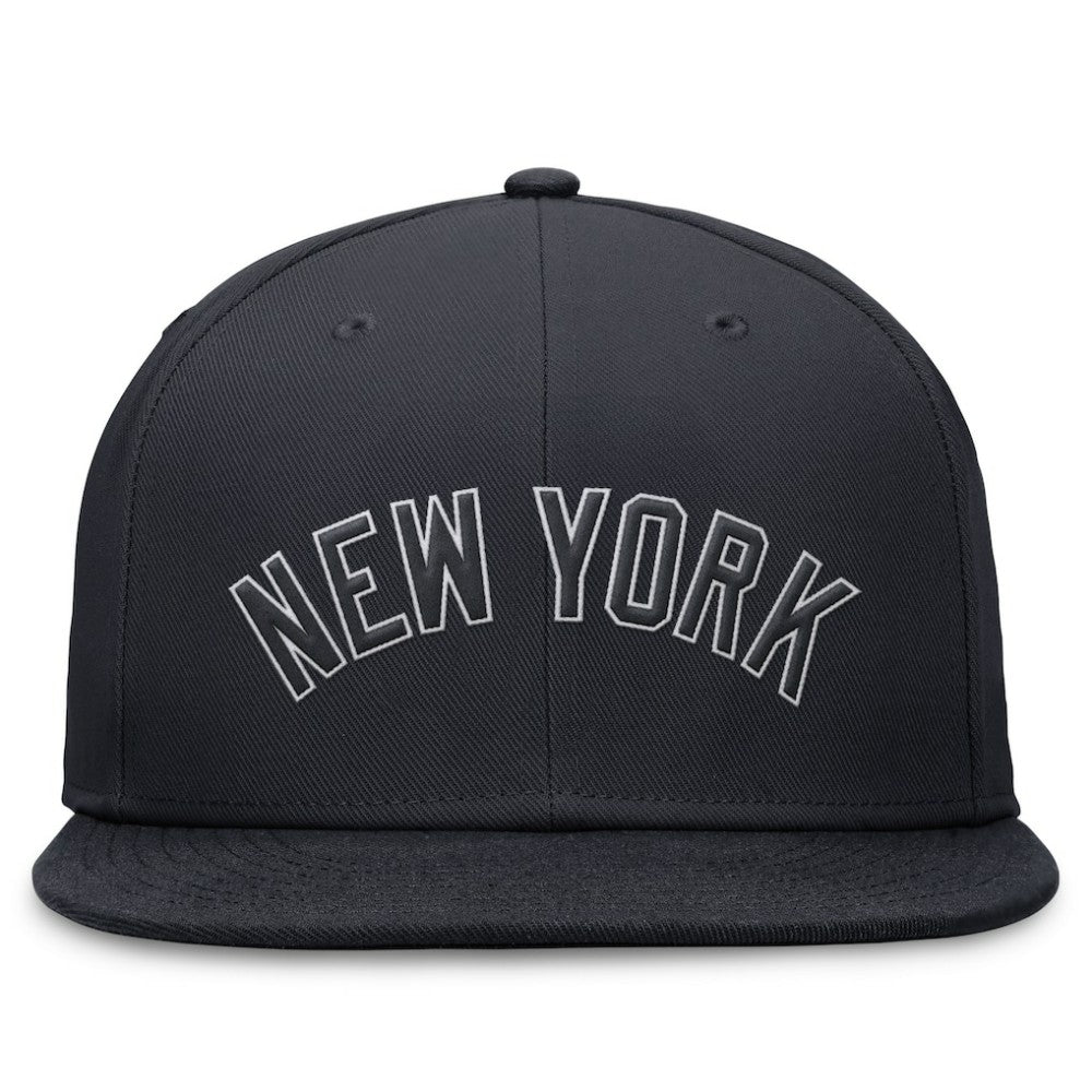 New York Yankees Nike Performance Fitted Hat - Navy Hats